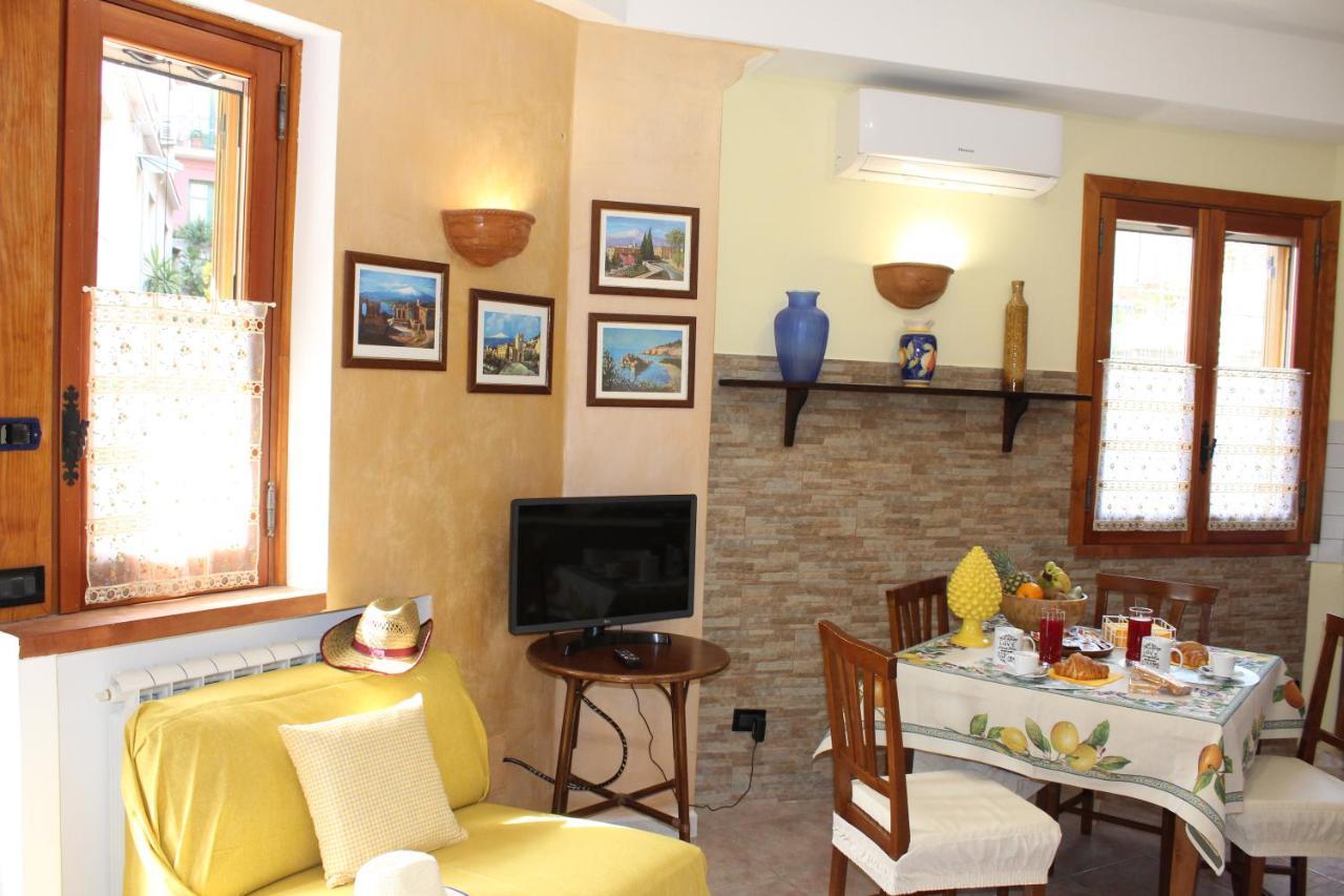 La Nina Apartment Taormina Ngoại thất bức ảnh